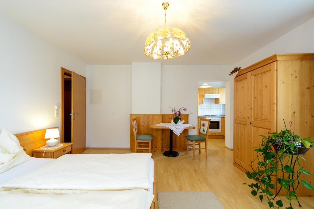 Pension Hiesel-Villa Untersbergblick Anthering ห้อง รูปภาพ