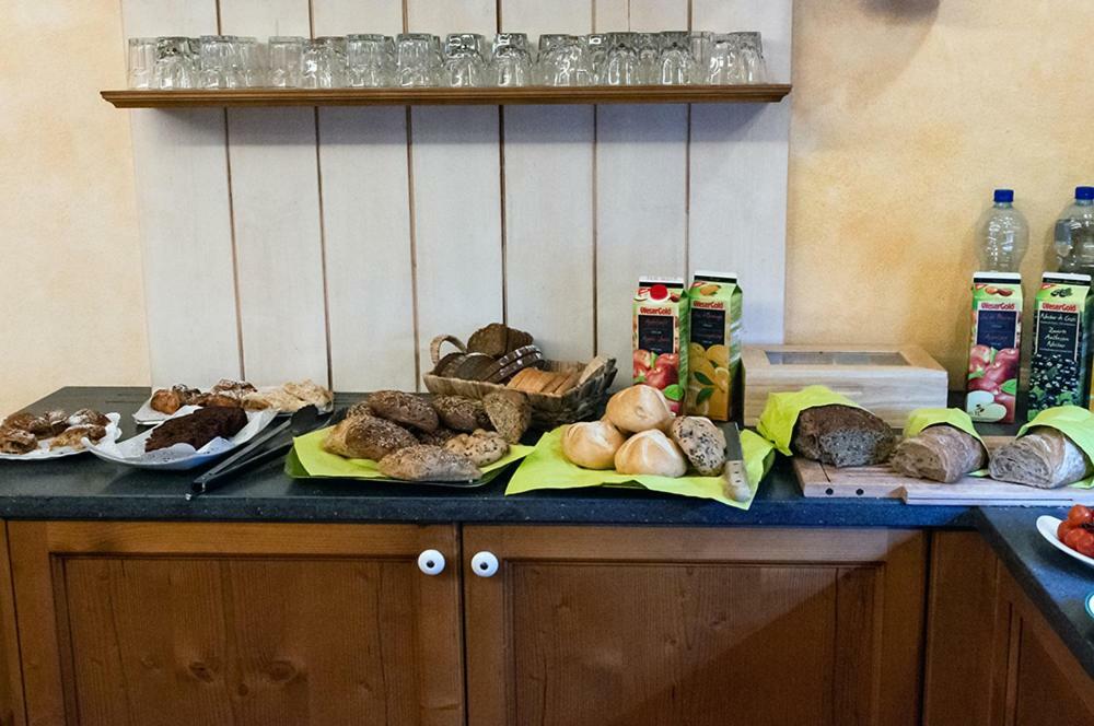 Pension Hiesel-Villa Untersbergblick Anthering ภายนอก รูปภาพ