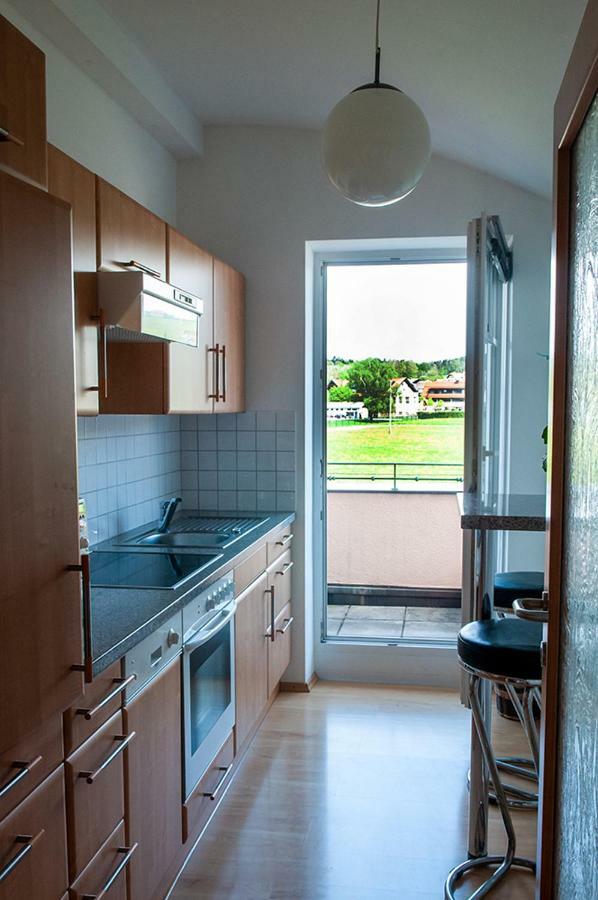 Pension Hiesel-Villa Untersbergblick Anthering ภายนอก รูปภาพ